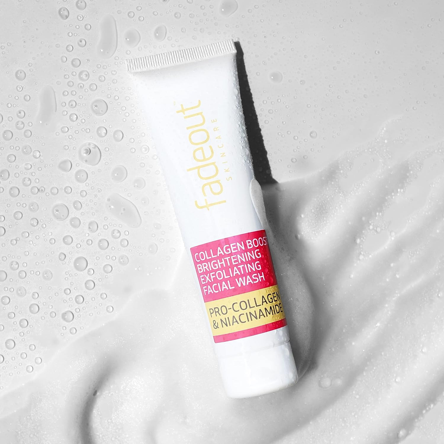Collagen boost brightening exfoliating facial wash 100ml